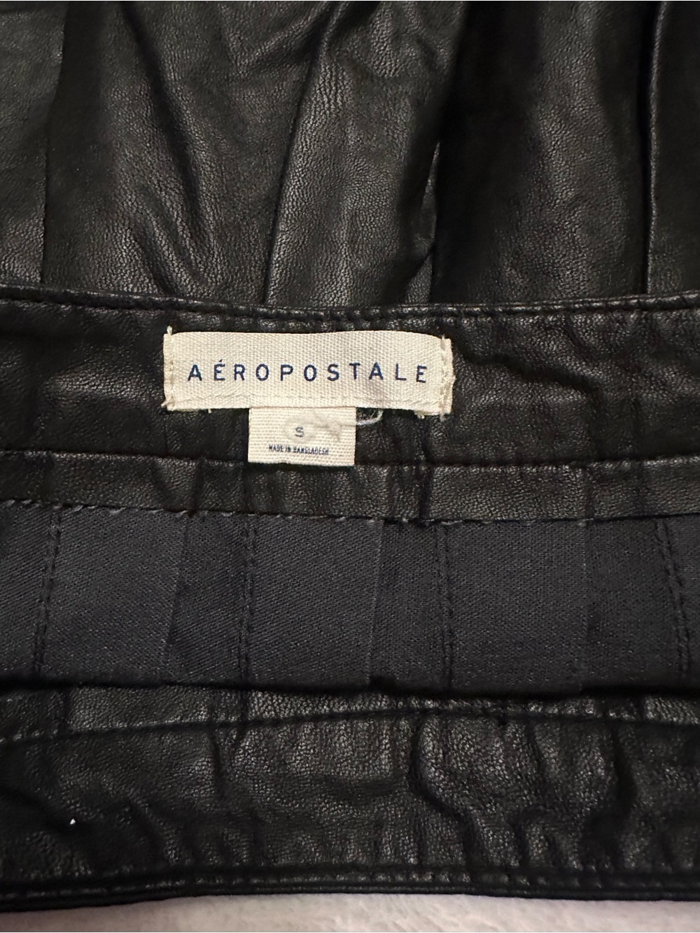 Aeropostale Black Faux Leather Skater Skirt Size Small - Picture 8 of 8